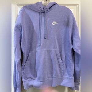 Nike Sportswear Club Fleece
Pullover Hoodie